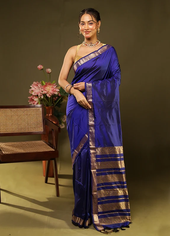 Blue Handloom Kanjivaram Pure Silk Saree With Blouse Piece One Size