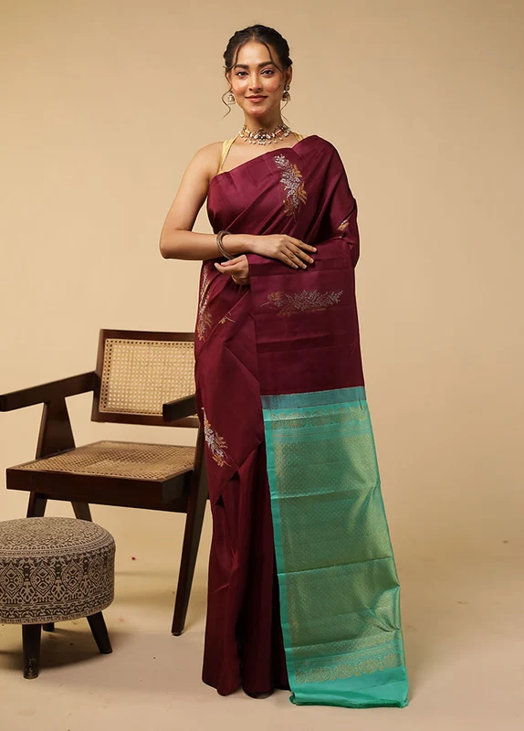 Maroon Handloom Kanchipuram Pure Silk Saree With Blouse Piece One Size