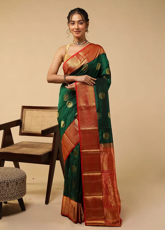 Green Handloom Kanchipuram Pure Silk Saree With Blouse Piece One Size