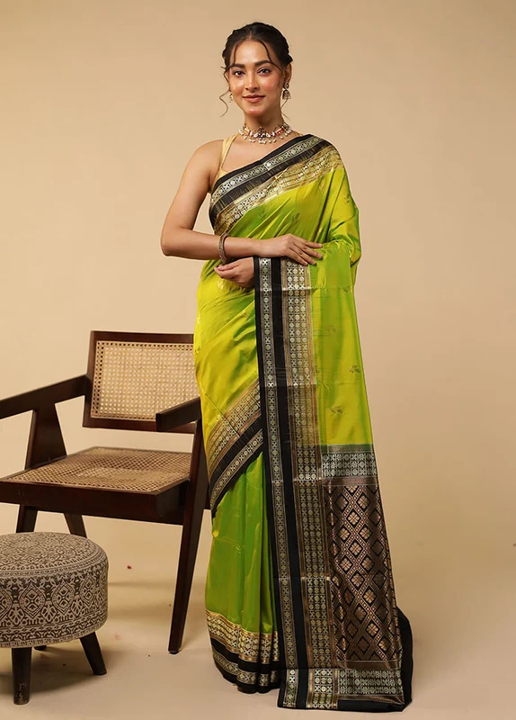Green Handloom Bomkai Pure Silk Saree With Blouse Piece One Size
