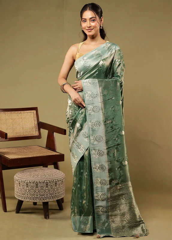Green Handloom Pure Georgette Saree With Blouse Piece One Size