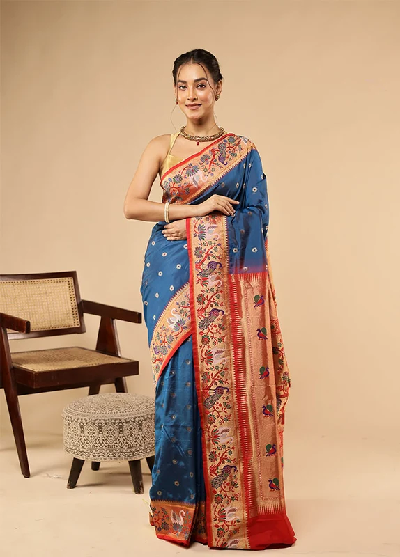 Blue Kanjivaram Silk Saree With Blouse Piece One Size