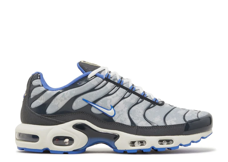 Nike Air Max Plus Social F.C. 45.5 EU
