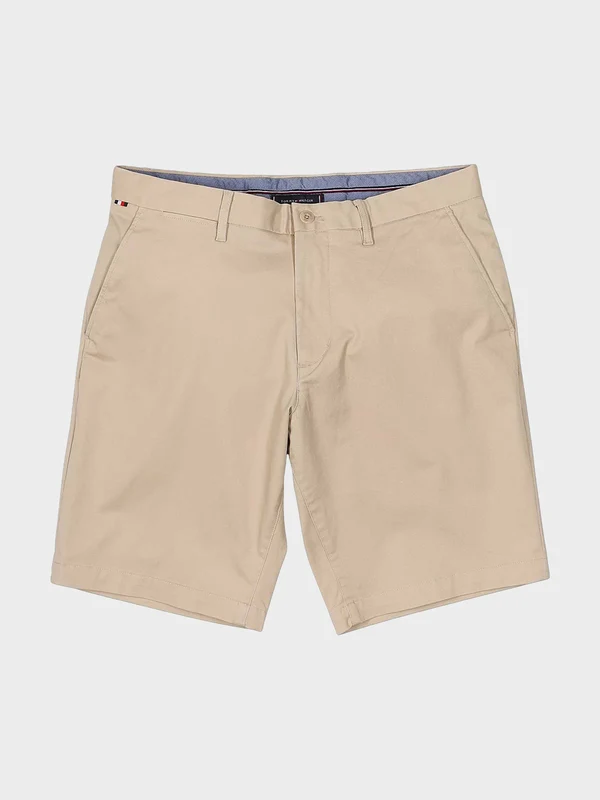 Tommy Hilfiger - Men’s 1985 Collection Harlem Relaxed Chino Shorts Classic Khaki / 36