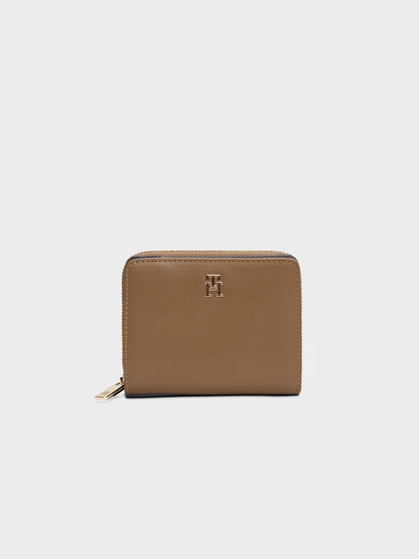 Tommy Hilfiger - Women's TH Monogram Zip-Around Flap Wallet Taupe / osz