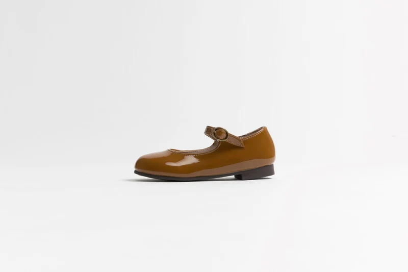 TANNERY & CO CARAMEL PATENT LEATHER MARY JANES [FINAL SALE] 25