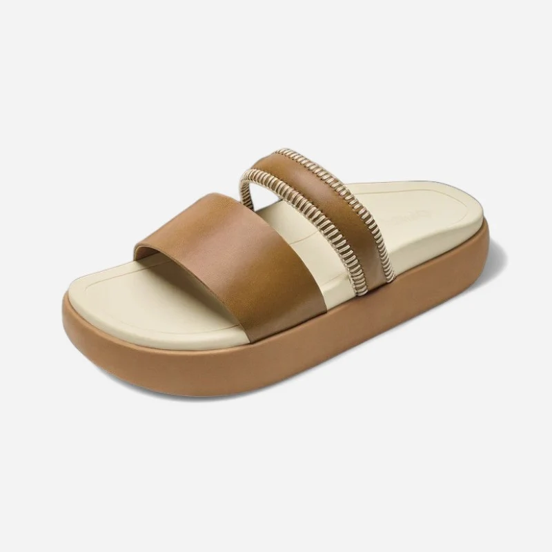 Olukai Pae Tan/White Sand / 8 / Medium