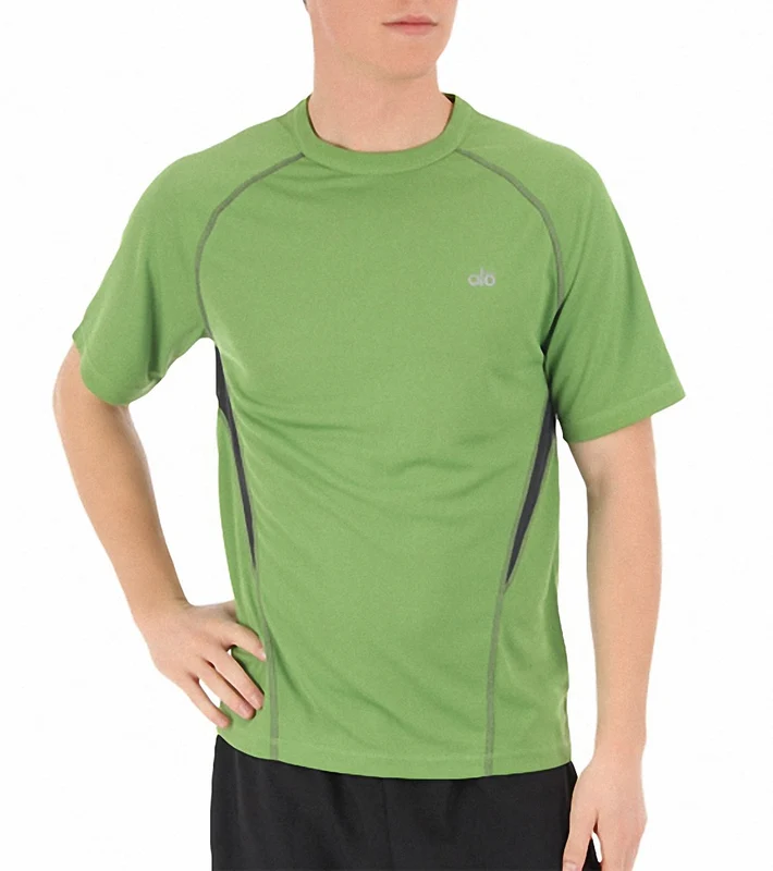 Alo Men's Response Short Sleeve Yoga Tee Cedar/Anthracite / M