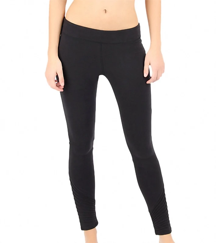 Alo Women's Pin-Tuck Yoga Legging Black / XL