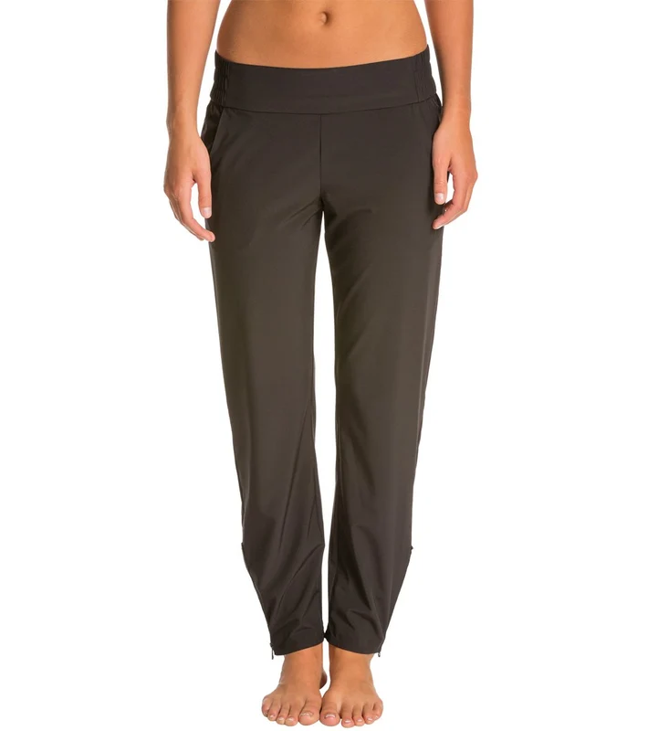 Alo Ravine Slim Trackie Yoga Pants Black / L