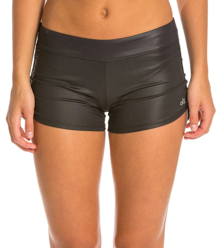 Alo Sweat It Trunk Yoga Shorts Black Glossy / XS