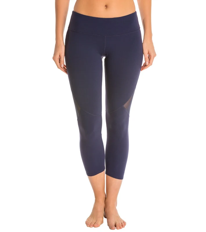 Alo Go Yoga Capri Rich Navy / XS