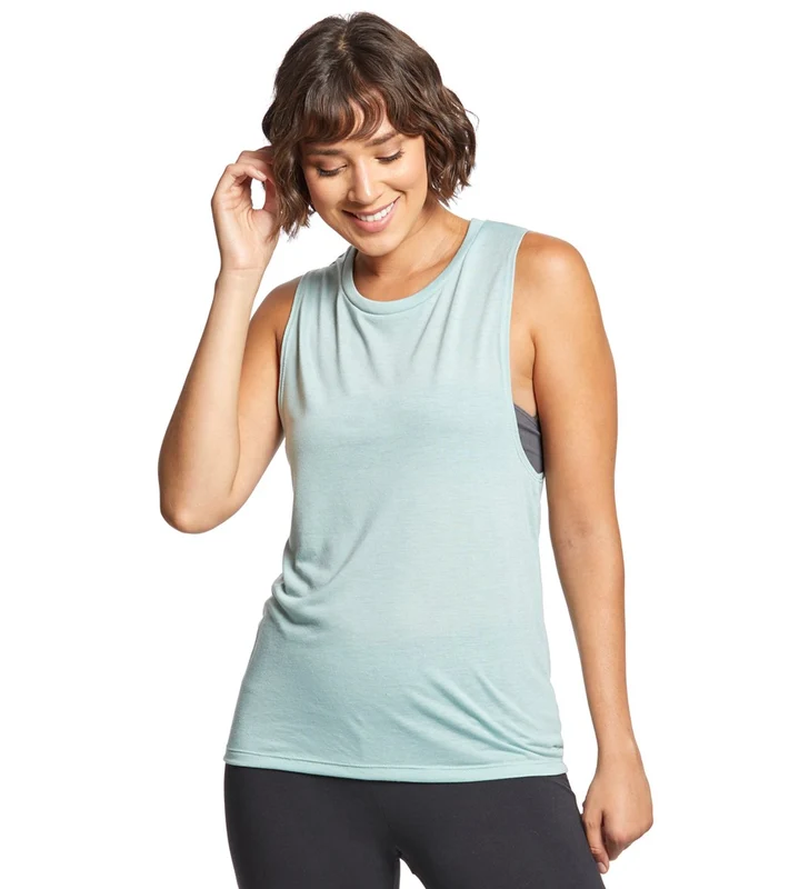 Bella + Canvas Flowy Scoop Workout Muscle Tee Dusty Blue / S