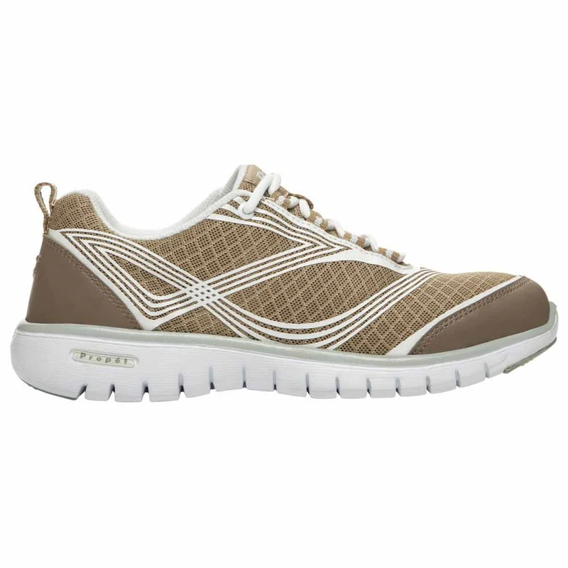 TravelLite Walking Shoes 6.5 / Wide