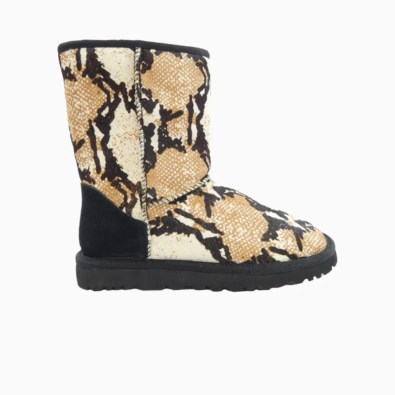 Women's Classic Short Reptile Calf Hair Boot Beige Black / 8