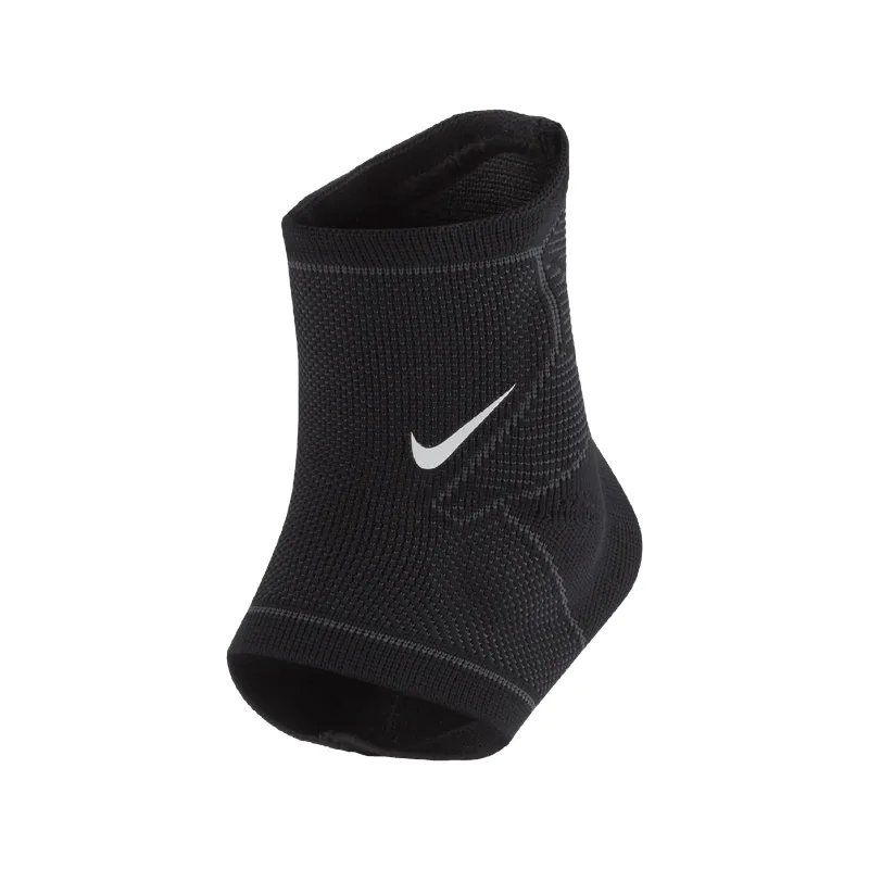 Tobillera Nike Entrenamiento Pro Unisex N.100.0670.031.MD EGD