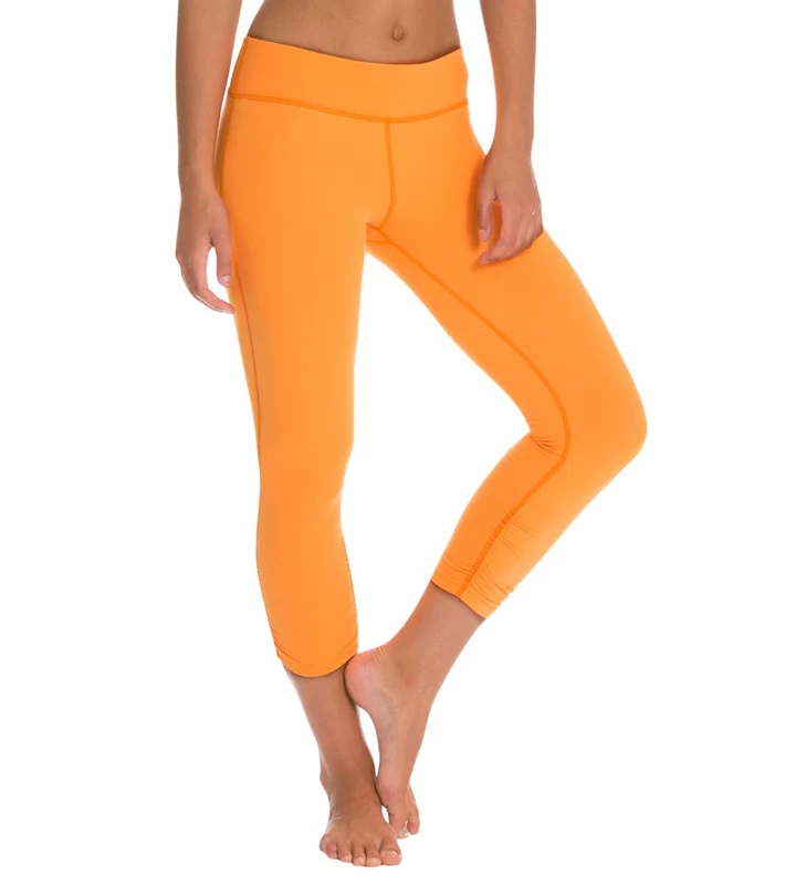 Beyond Yoga Essential Gathered Yoga Capris Bright Papaya / L