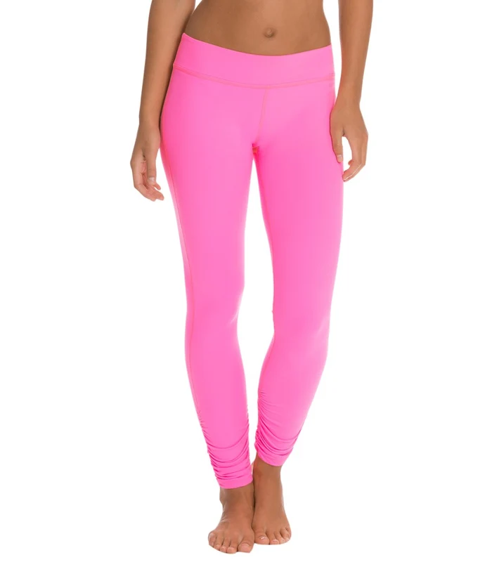 Beyond Yoga Women's Essential Gathered Yoga Leggings Shocking Pink / M