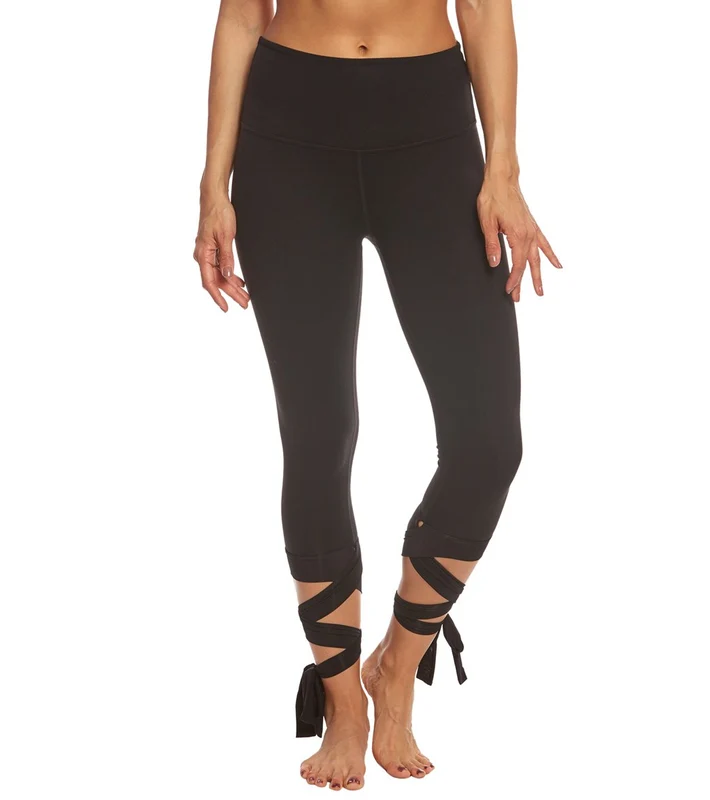 Beyond Yoga Just Your Stripe High Waisted Yoga Capris Jet Black / XXS