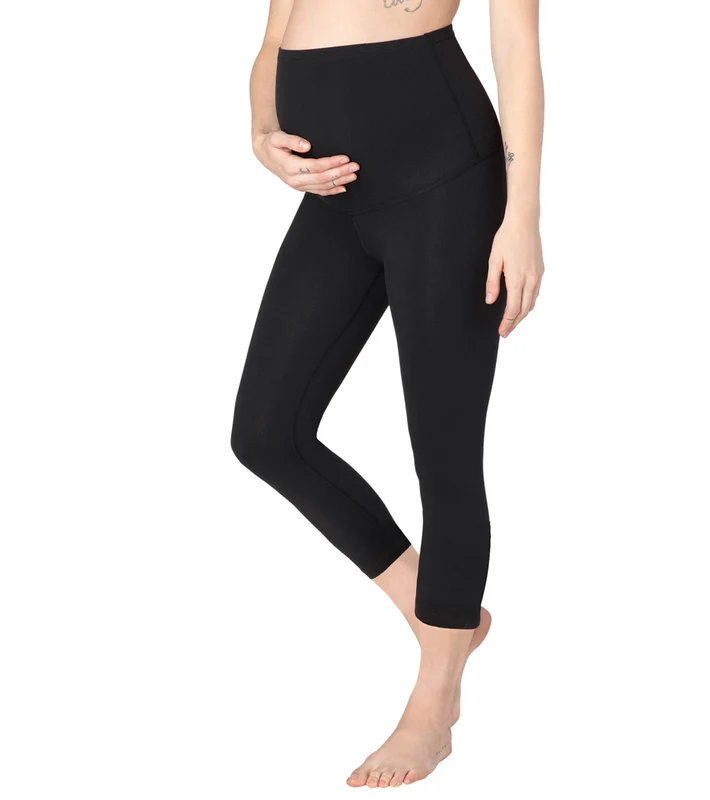 Beyond Yoga Supplex Love the Bump Capri Maternity Leggings Jet Black / M