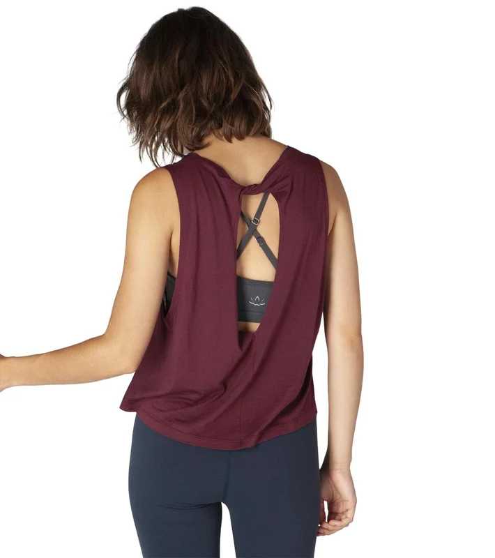 Beyond Yoga Aquarius Twisted Yoga Tank Team Burgundy / XS