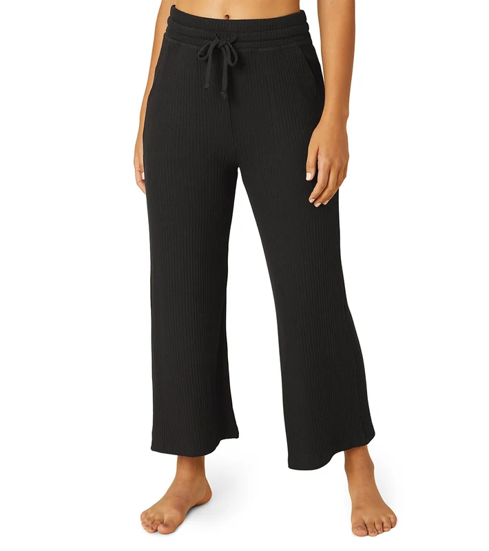 Beyond Yoga Free Flow Wide Leg Cropped Pant Black / XS