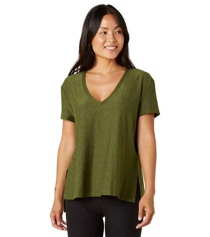Beyond Yoga Split Up Long Tee Deep Olive Heather / S