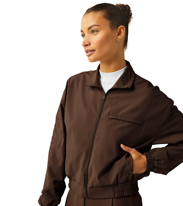 Beyond Yoga Status Pocket Sleeve Cropped Jacket Black / M