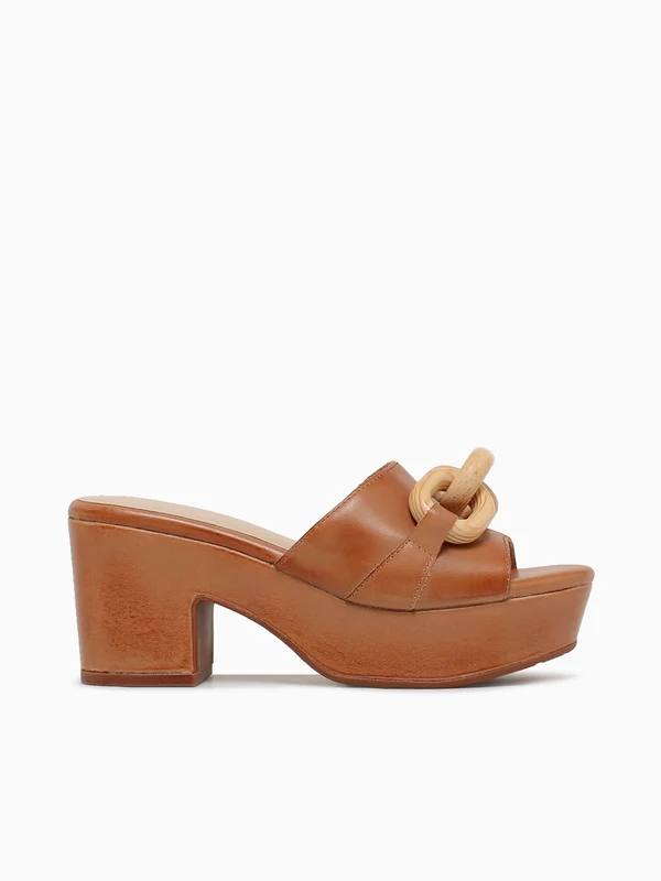 Grecia Lt Camel Leather Tan / 8 / M