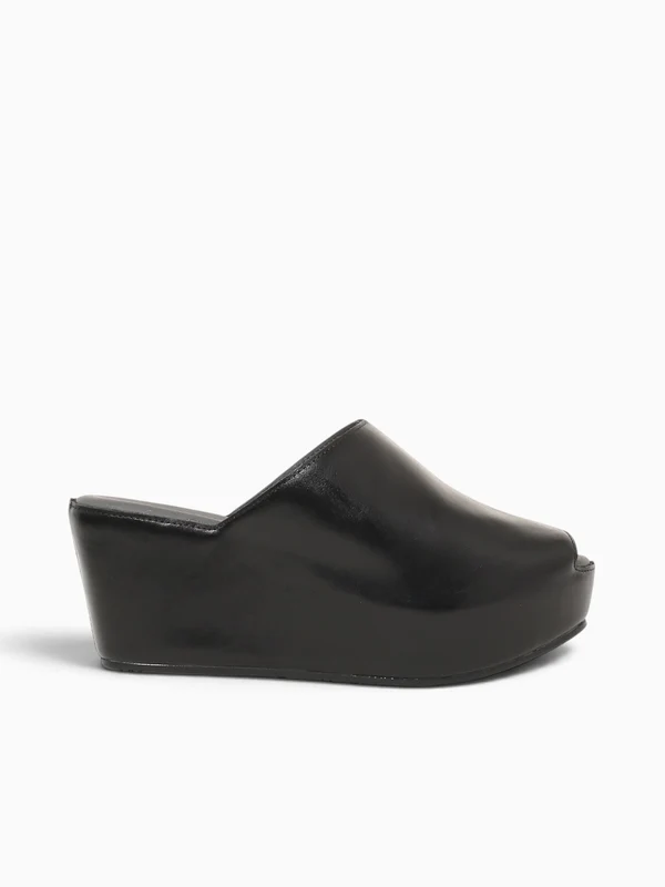 Waan Black Leather Black / 6.5 / M