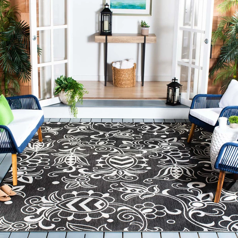 Safavieh Beach House 246 Rug, BHS246 Black / Light Grey / 5'-3" X 7'-6"