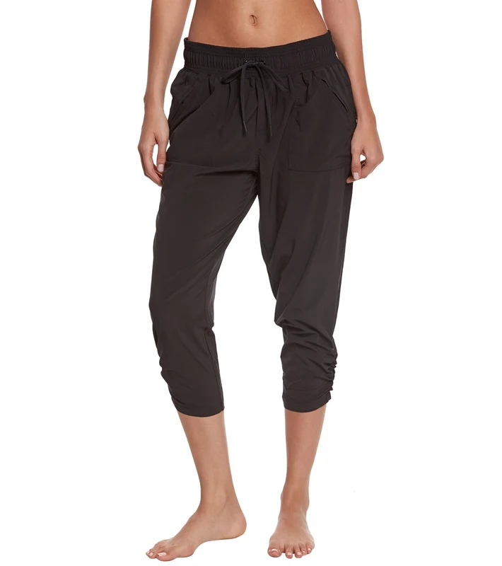 prAna Midtown Cropped Joggers Black / L