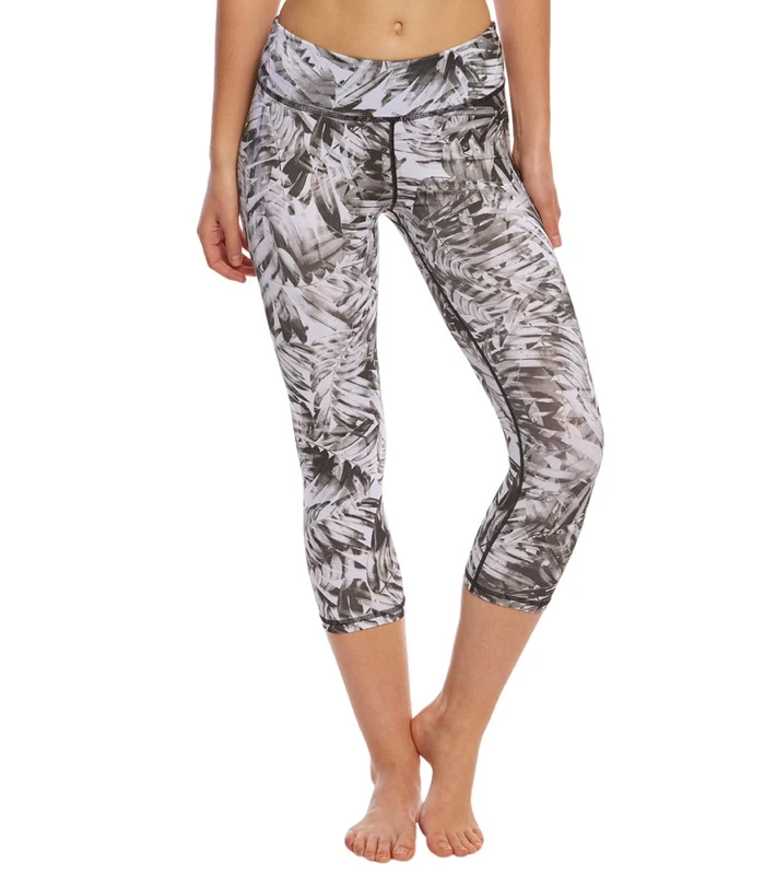prAna Roxanne Yoga Capris Black Paradise / S