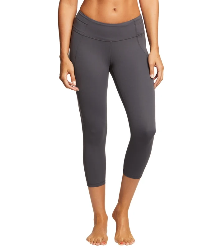 prAna Momento Yoga Capris Coal / M