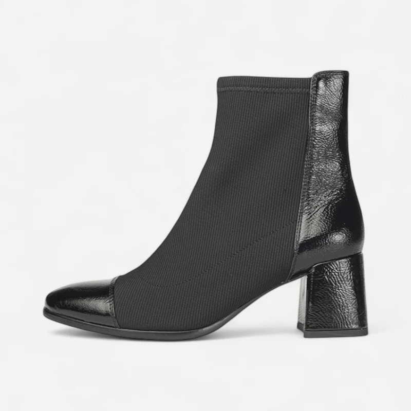 Millie 09 Black Patent/Stretch 36