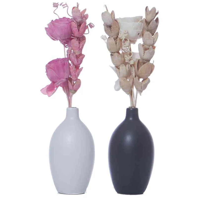Florero De Cerámica Blanco Con Flores Artificiales Krea
