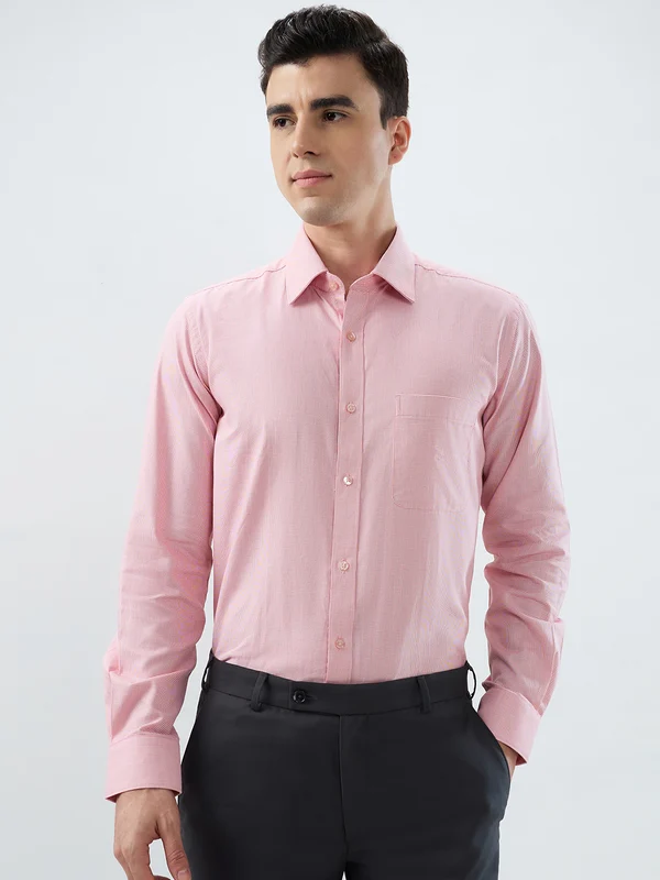 Raymond Men Red Regular Fit Structure Formal Shirt 40 / Red