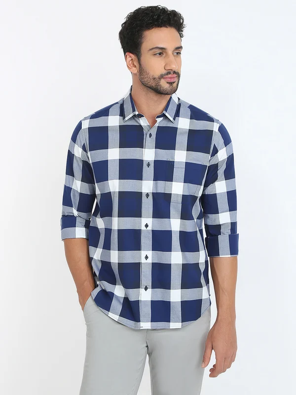 Raymond Men Blue Regular Fit Checks Casual Shirt 46 / Blue