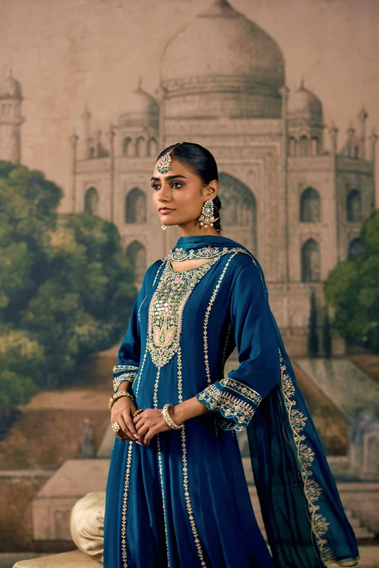 Rama Chinon Thread And Stone Embroidered Three Piece Set XXL