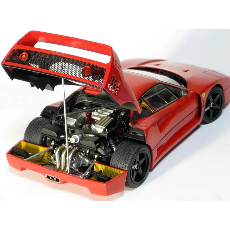 Carro Ferrari F-40 24295 - TAMIYA