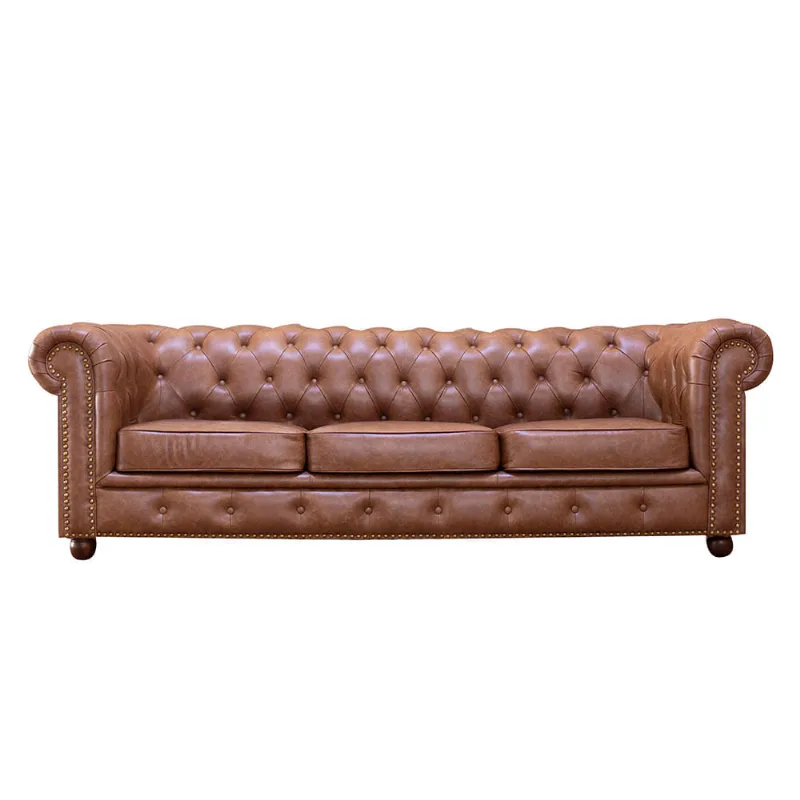 Sofá Chesterfield em Couro Camel Waxy - 2,40m