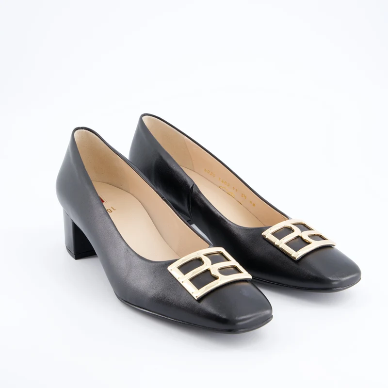 HÖGL Delia · Pumps 38
