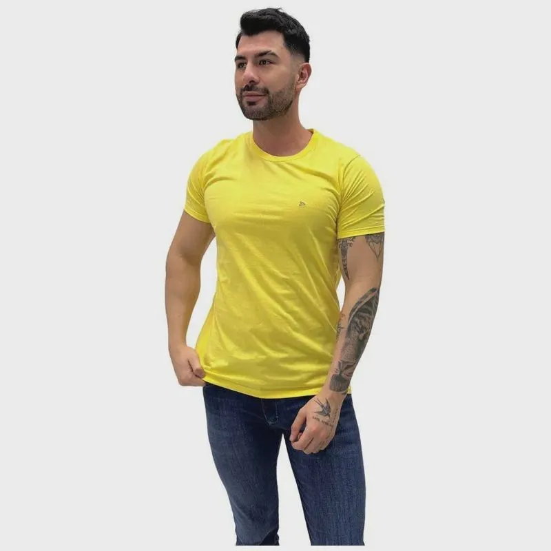 Camiseta Malwee Manga Curta Slim Básica Masculina
