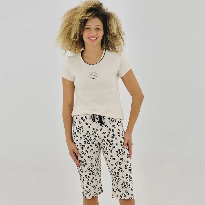 Pijama Lua Encantado Manga Curta com Corsário Feminino