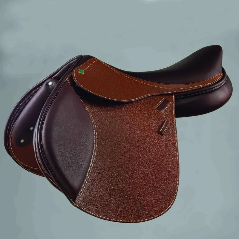 Crosby Hunter Jumper Solid Close Contact Jump Sadd Oiled Cognac / 18"