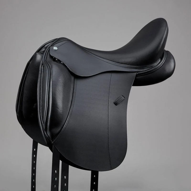 Crosby Dressage Saddle Black / 17"