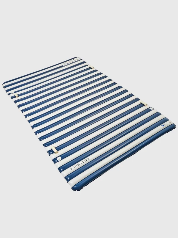Sunnylife Party Pad Float O/S / MARINE STRIPE