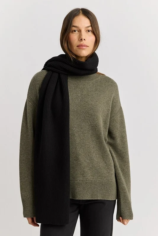Toorallie Womens Extra Fine Merino Scarf - Black Black / OS