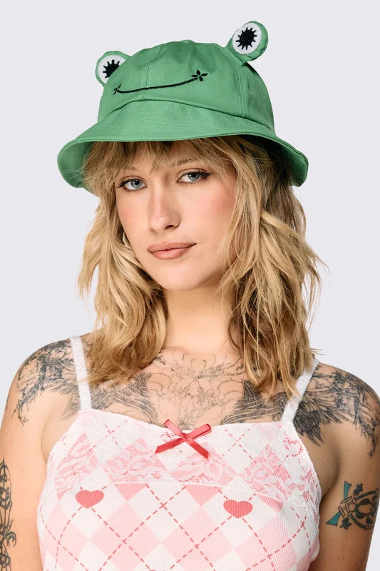Frog Hat Green