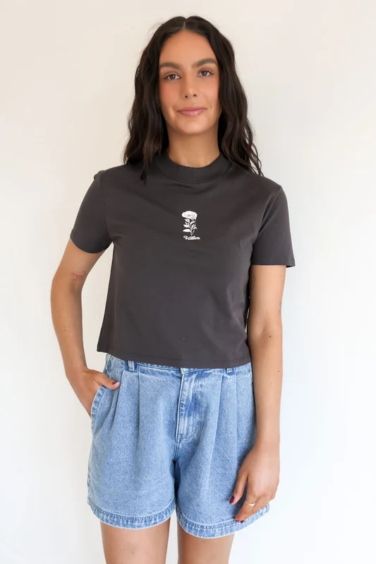 Oz Dial Crop Tee Vintage Black AU 14
